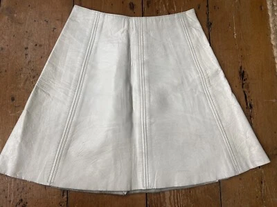 £25 • Buy Vintage White Leather Mini Skirt 60’s Mary Quant Twiggy