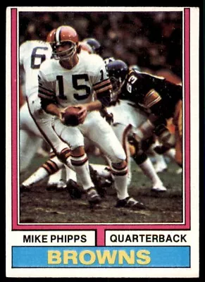 1974 Topps Mike Phipps Football Card Cleveland Browns #87 • $4.50