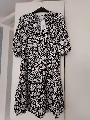 Matalan Papaya Dress - Size 12 • £8