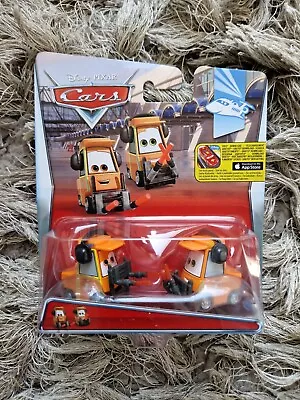 DISNEY PIXAR CARS NAT MCLUGNUT & MICHAEL HONKSEL MATTEL CMN42 Diecast 🌟Rare 🎄 • £24.99