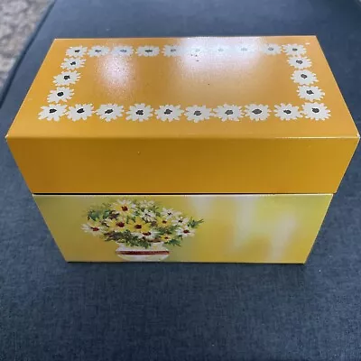 70s VTG Recipe Box VINTAGE YELLOW With DAISY RECIPE BOX  OHIO ART METAL Tin 3x5” • $14.99