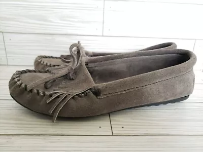 Minnetonka Women's Kilty Suede Moccasin Lightweight Pull On Dark Gray Size 8 • $19.99