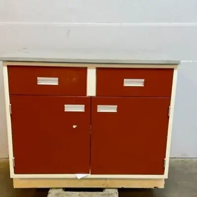 Lab Casework Bench W/ Affixed Countertop • $660