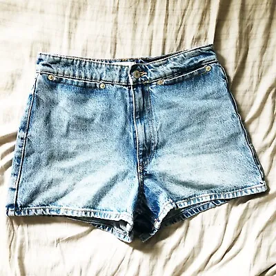 Zara Womens High Waisted Denim Mom Jean Shorts Size 6. FREE SHIPPING! • $15.98