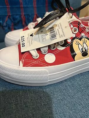 Disney Minnie Mouse Women’s Sz 6 Low Top Shoes! HARD TO FIND NEW • $15