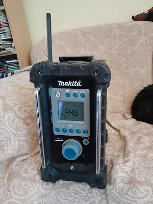 Makita Radio Bmr100 Am/Fm Mains/Battery 9.6v-18v.Tidy. Good Working Order Now. • £28