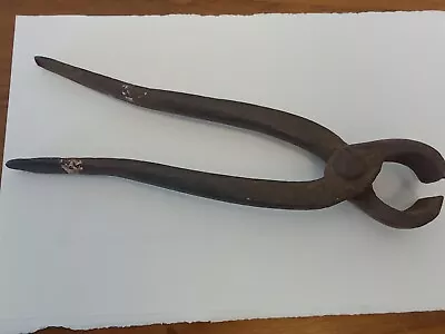 Antique Vintage Original Black Smiths Tongs - 7  Inches Unbranded.  • $15
