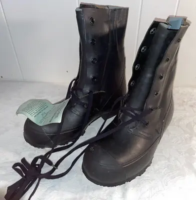 New 8r Reg Bata Mickey Mouse Bunny Boots Unissued Cold Weather Cold Weather • $125