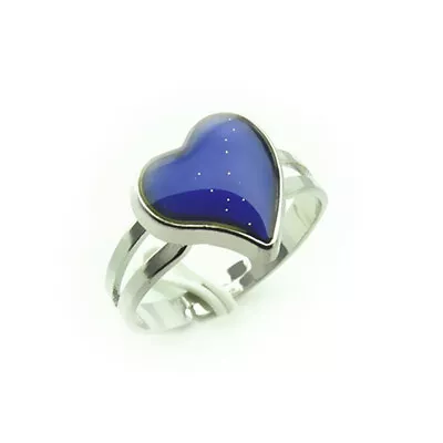 1PC Heart Shaped Color Change Mood Ring Finger Ring For Women Girls Ladies • $8.02