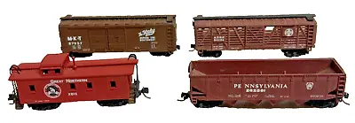 N Scale Assorted  Lot Of 4 Rolling Stock With Kadee Couplers Including Caboose • $44.95