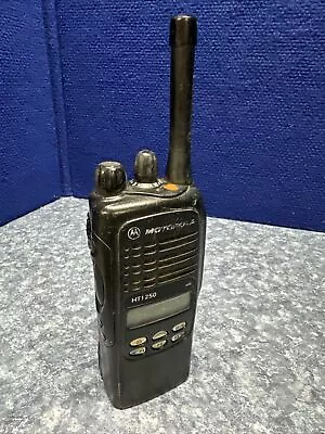 MOTOROLA HT1250 UHF 450-512MHz Police Fire EMS Two-Way Radio AAH25SDF9AA5AN • $115