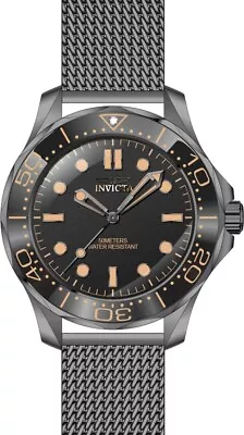 Invicta Men's Pro Diver 44mm Black Dial Gunmetal Mesh Band Quartz Watch • $70.99