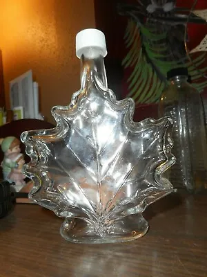 Maple Leaf Shaped Bottle Glass Syrup Empty Bottle With White Lid/25cl 48mm  • $19.99