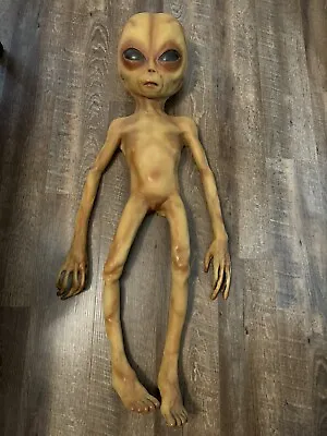 Extremely Rare X-Files Screen Used Alien Prop Lil Mayo Area 51 Life Size Alien • $3500