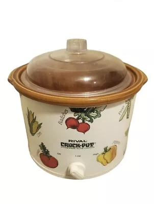 Vintage Rival Crock Pot Vegetable Pattern #3120 2-1/2 Qt. Plastic Lid Tested • $9.99