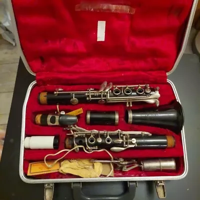 Selmer Bundy 577 Resonite Used Clarinet B Flat Great Cond. Vintage Instrument • $139.95