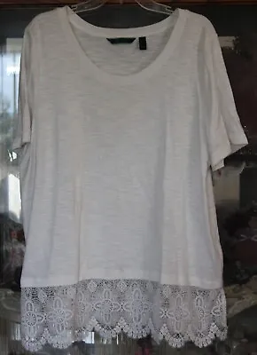 C. WONDER White Tee W/Lace Bottom Sz XL NWOT L#564 • $8.99