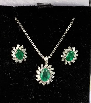 18ct Gold Emerald & Baguette Diamond Earrings & Matching Pendant Necklace Set • £1750