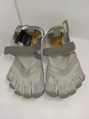 Vibram Five Fingers V-Aqua Water Shoes Grey Mesh Rubber Grip Soles Men's 9-9.5 • $33.99