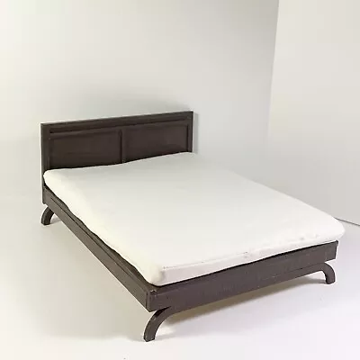 Mid Century Modern Queen Bed 1:12 Scale Doll House Miniatures Wood Walnut Finish • $49.99