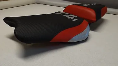 HONDA 01/02/03 CBR600 F4i FRONT & REAR SEAT COVERS BLACK/RED/SILVER CUSTOM FIT • $85