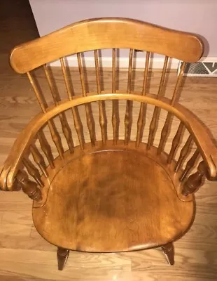 Mid Century Nichols & Stone Windsor OldPine Sack Back Bentwood Knuckle Arm Chair • $255