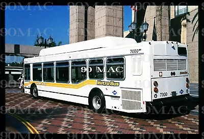 LACMTA-METRO.  NABI BUS #7000. Los Angeles (CA). Original Slide 2003. NEW-5. • $8.99