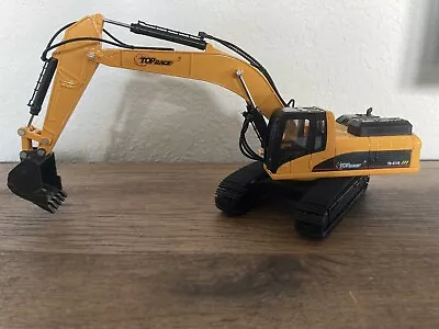 Die Cast Model Excavator 1:40 Scale Top Race TR-211D Used • $24.99