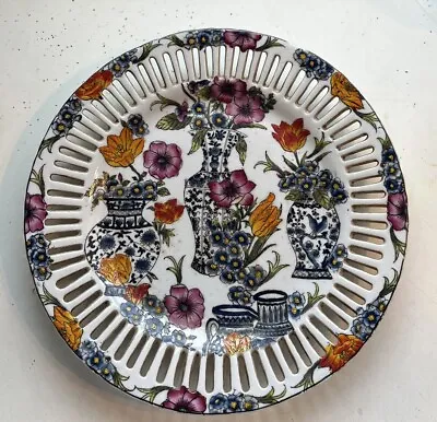 Vintage United Wilson Decorative Hanging Plate • $75