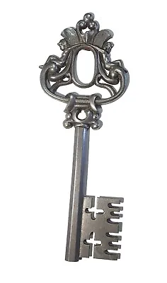 Vtg 14   Cast Metal Decorative Skeleton Key Wall Hanging Sexton USA 1970 Cherubs • $21.95