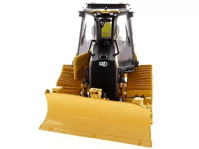 CAT Caterpillar D3 Track Type Dozer With Operator  High Line  Series 1/50 Dieca • $135.28