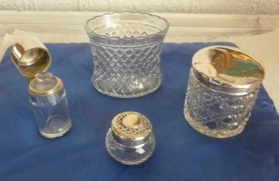 £24.99 • Buy Silver Dressing Table Set With Perfume Bottle