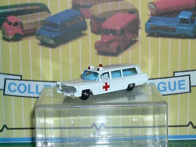 Lesney Matchbox 54 B2 Cadillac S&S Ambulance White Blue Win Large Labels SC4 VNM • $32.99