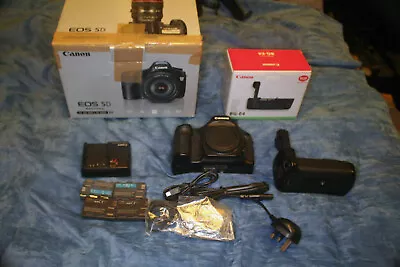 Canon EOS 5D MK1  Classic 12.8MP Digital SLR Camera + Battery Grip Body Only • £160