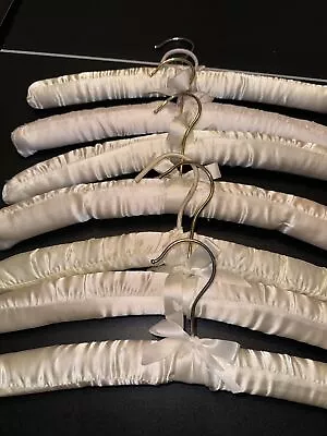 7 Vintage Padded Satin Hangers Ivory / White Pre-owned • $14.05