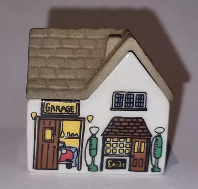 WADE 1980s SERVICE STATION Whimsey-On-Why Set Two 1981-1982 Building No.11 ~ VGC • £3.89