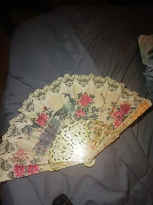 Vintage Hand Painted Off White Silk Lace And Celluloid Decorative Folding Fan • $25