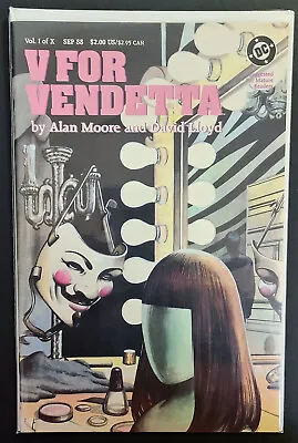 V FOR VENDETTA # 1 September 1988 - FOR MATURE READERS (DC Comics) 🍒 • $37.99