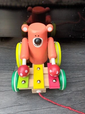 £9 • Buy Wooden Janod Pull Along Zigolo Bear