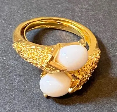 Vintage Crown Trifari White Lucite Bypass Ring Gold Tone Snake Pattern Size 6.5 • $49.99