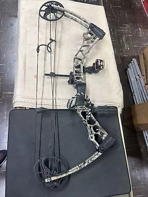 MATHEWS Compound Bows MISSION RIOT COMPOUND BOW W/Fuse Bow Sight • $369.99