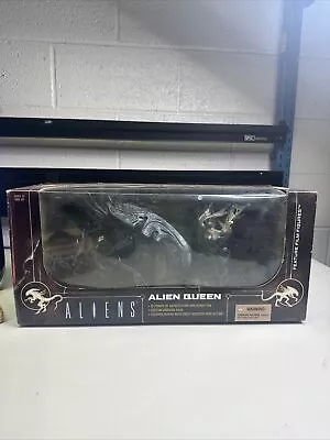 McFarlane Toys Movie Maniacs 6 - ALIEN QUEEN - ALIENS Feature Film Figure 2003 • $129.99