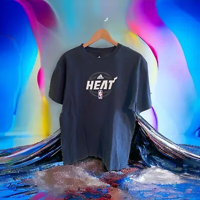 NBA Heat Basketball Short Sleeve T Shirt Mens Large • $16.99