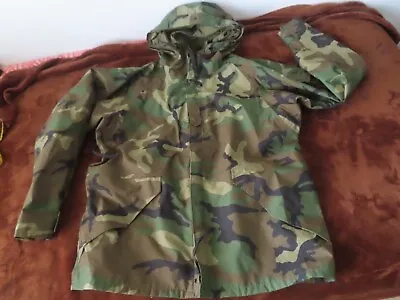 US Military Parka Cold Weather Camouflage Jacket MIL-P-44188C L/Regular Issued • $125