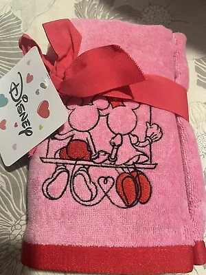Disney Mickey & Minnie Mouse Valentine Hand Towels Set Of 2 Pink Embroidered • $26.99