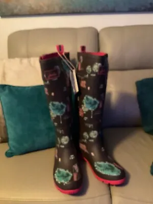 Joules Women's Welly With  London Print Size 8 Tall Rain Boots NEW W/ Box • $75