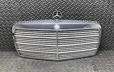 💥 OEM 1981 - 1985 Mercedes W126 S-Class Front UPPER Grille Assembly • $349.99