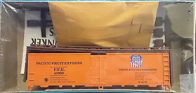 Athearn HO Scale - 40' Steel Reefer Pacific Fruit Express 41950 - 5030 - CLST • $15