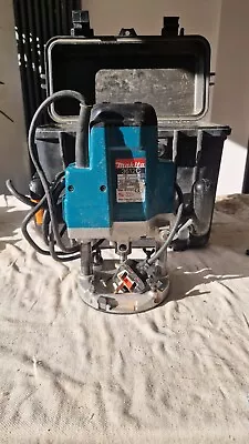  Makita 3612C 240V 1650W 1/2in Plunge Router • £50