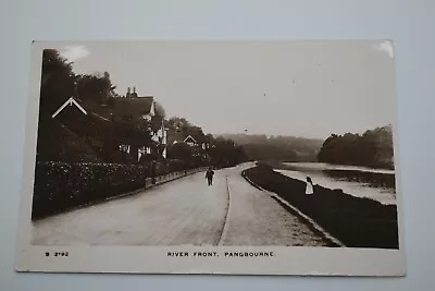 Postcard River Front Pangbourne Village Berkshire Posted 1915 Kingsway Photo RP • £15